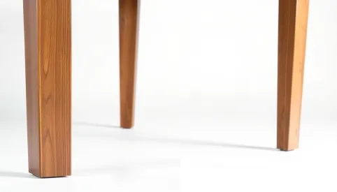 Nowoczesna noga do stołu